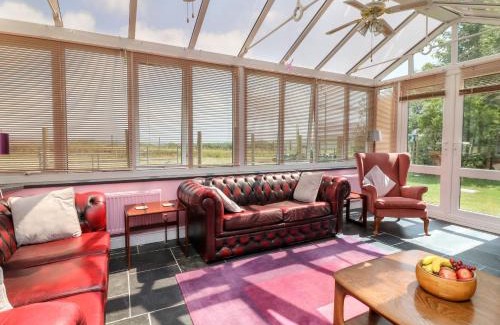 Kilkhampton House | The Old Forge Cottage