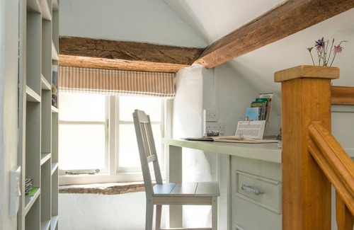 Upper Sapey Apartment | The Old Mill - Luxury Cottages