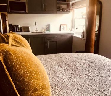 Duntisbourne Abbots House | The Old Post Office Studio Apartment in a Beautiful Cotswold Village