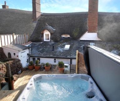 Minehead House | The Old Sweet Shop