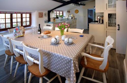 Minehead House | The Old Sweet Shop