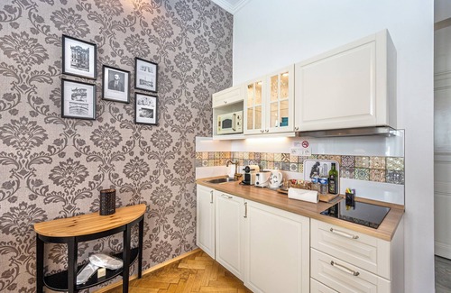 Stare Mesto Apartment | The Old Town Square & Parizska Apartments