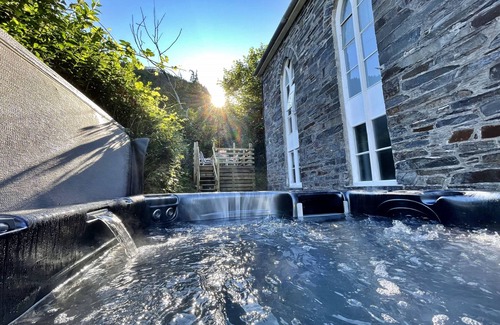 Dinas Mawddwy Ski Chalet | The Old Wesleyan Chapel
