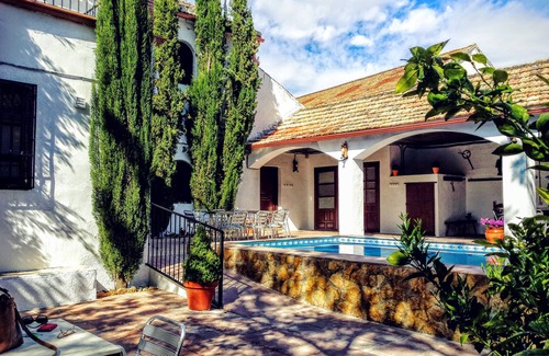 Escoznar Cottage | The oven, charming cottage