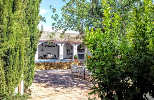 Escoznar Cottage | The oven, charming cottage