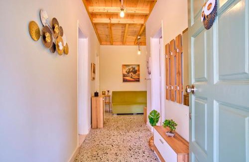 Termenades House | The Owl's House