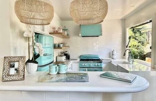 Montecito House | The Palms Villa at 1 Miramar Beach Club