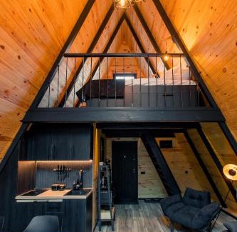 Predeal Ski Chalet | The Palo Cabins