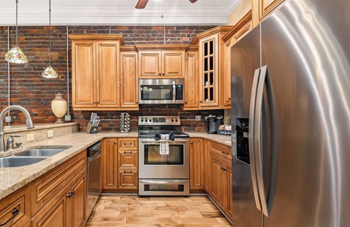 Downtown Nashville Condo | The Parton- 2 Blocks to Broadway