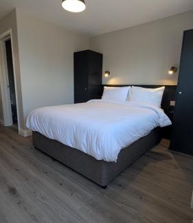 Woking Hotel | The Pavilion Bisley