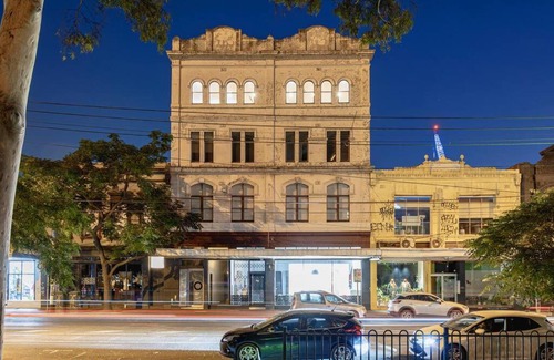 Fitzroy Apartment | The Penthouse on Gertrude St - Fitzroy