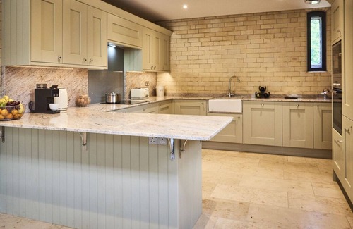Walwick Apartment | The Peppercorn - Three Bedroom Apartment, Sleeps 6