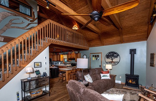 Paradise Point House | The Perch | Pet Friendly, Lake Access, Great Views!