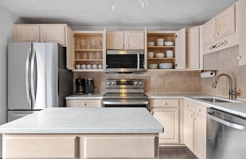 York Beach House | The perfect home to make your memories
