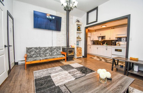Balm Beach Cottage | The Perfect Tiny Escape in Balm Beach for you and your family!