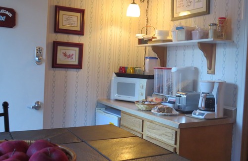 Newcastle Hotel | The Pines Country Inn