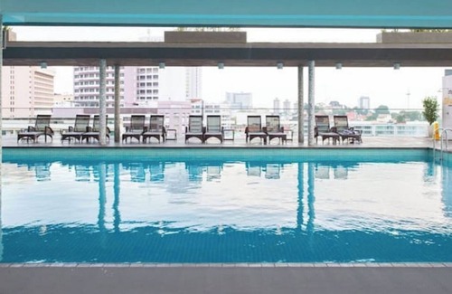 Malacca City Apartment | The Pines - Riverside Majesty 4