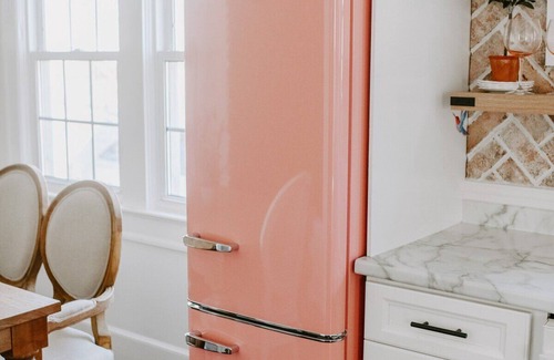 Clarksville House | The PINK HOUSE in Downtown Clarksville