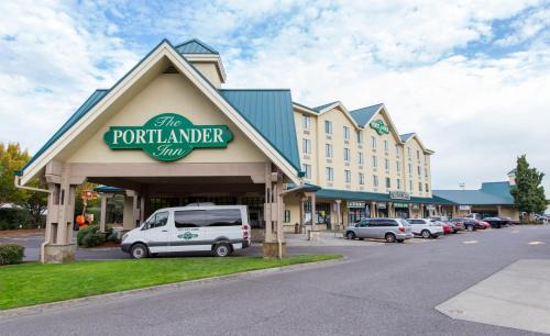 East Columbia Hotel | The Portlander Inn and Marketplace