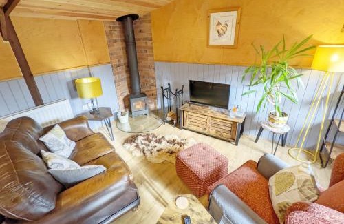 Billingshurst House | The Quail Cabin