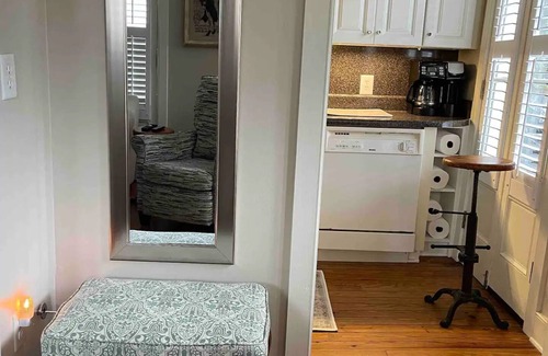 Harleston Village House | The Rabbit Hole Villa – Historic Charm, Private Courtyard & Parking Included