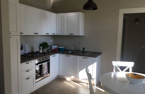 Aurigo House | The red cottage - the red cottage CIN: IT008005B5VRTUW3RH