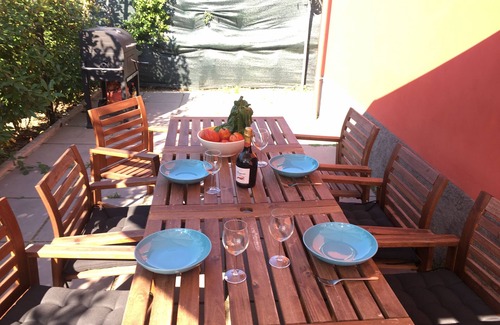 Aurigo House | The red cottage - the red cottage CIN: IT008005B5VRTUW3RH