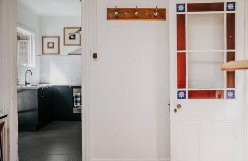 Castlemaine Apartment | The Redbrick House