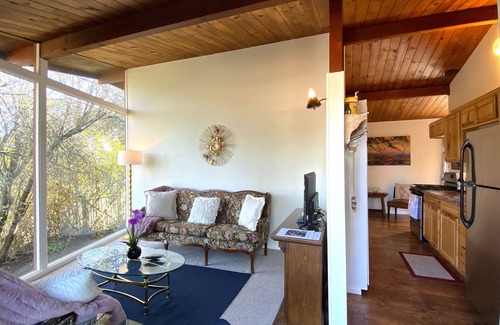 Lodge Hill House | The Redwood Hearts Cottage in Cambria