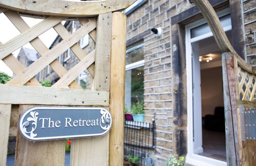 Ainley Top House | The Retreat. A secluded place.