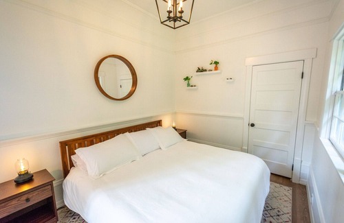 Kingston Other | The Retreat at August Ciderhouse- Farmstay 5 minutes from Edmonds-Seattle ferry