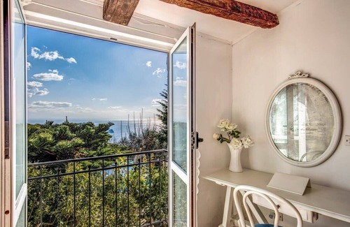 Sant'Agata sui Due Golfi House | The Retreat: Rustic Charm by Feeling Italy