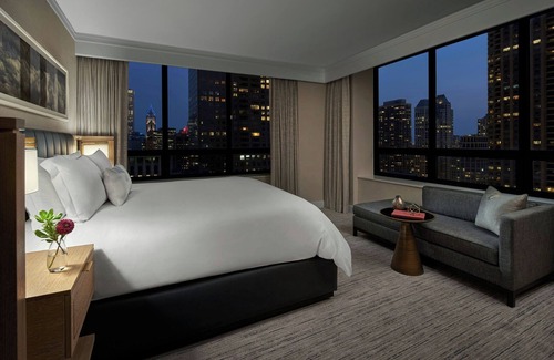 Streeterville Hotel | The Ritz-Carlton, Chicago