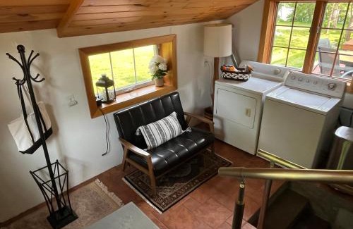 Baldwinsville House | The River Retreat