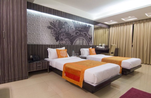 Ghatkopar West Hotel | The Roa