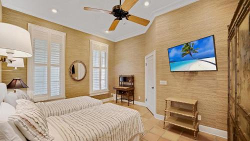 Bahama Village House | The Royal Compound by Last Key Realty