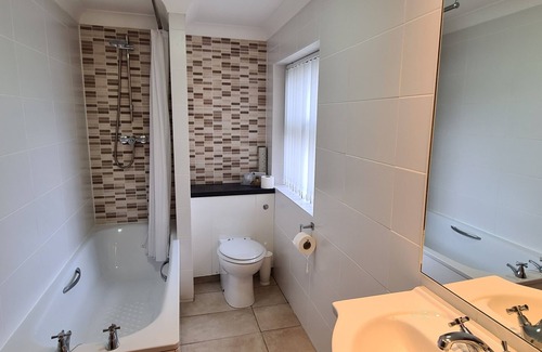 Waterloo Hotel | The Royal Hotel