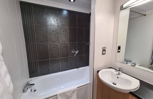 Waterloo Hotel | The Royal Hotel