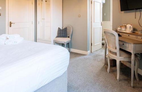 Waltham Forest House | The Royal Oak