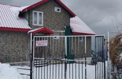 Kumharsain Cabin | The Royal Orchard Homestay by StayApart