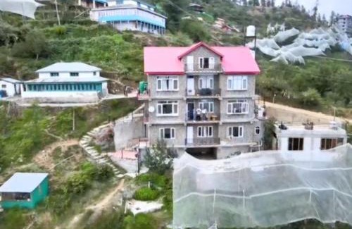 Kumharsain Cabin | The Royal Orchard Homestay by StayApart