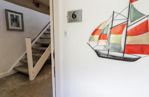 Borth-y-Gest Apartment | The Sail Loft