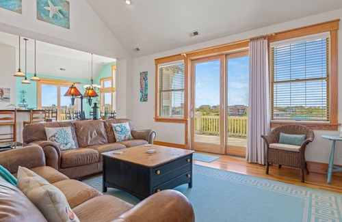 Corolla House | The Salty Beach at the Currituck Club 5 Bedroom Home with Private Community Amenities