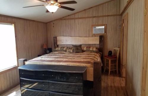 Genoa House | The Sandstone - A 3BR, 2BA Deluxe Log Cabin