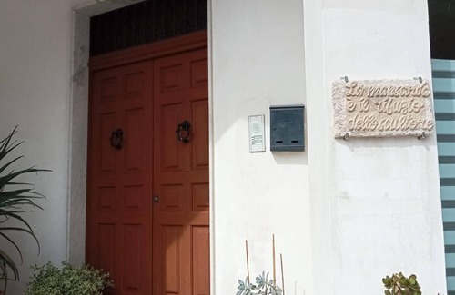Niscemi Apartment | The sculptor's retreat