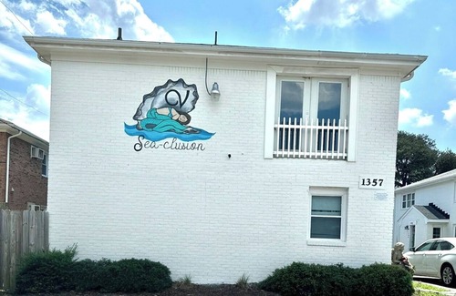 Cottage Line Apartment | The SEA-clusion 2