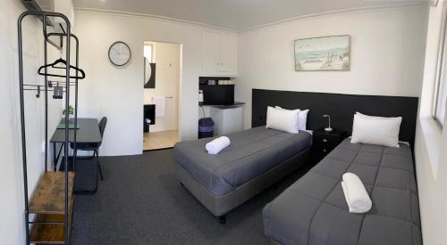 Woolgoolga Hotel | The Seaview Tavern Motel