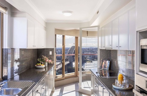The Rocks Apartment | The Sebel Quay West Suites Sydney
