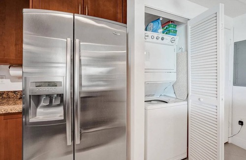 Boynton Beach Condo | The Serenity by the Sea Suite - Casa Costa 316S, 1BD w/2 Murphy beds, Beach, Shops