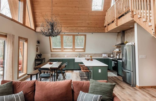 Basye House | The Shack- Basye, Virginia